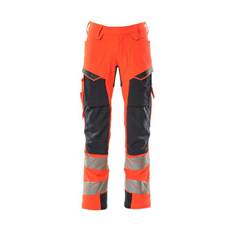 MASCOT® Accel. Safe Hose mt Knietaschen, ULTIMATE STRETCH Hose, Der Stretchstoff ist in alle Richtungen elastisch und bietet eine unübertroffene Bewegungsfreiheit, wo nichts spannt oder stört, Der multifunktionelle Stretchstoff kombiniert ein niedriges Gewicht mit sehr hoher Strapazierfähigkeit und ist darüber hinaus wasserabweisend, Das Produkt ist für Industriewäsche geeignet, Effektive Belüftung am Bein durch Reißverschluss am Oberschenkel, Zollstocktasche mit Kevlar®-Verstärkungen - besonders widerstandsfähig gegen spitze und scharfe Gegenstände, Vorbereitet für Hängetaschen 19450-126, die mit Knöpfen befestigt werden, Die Knietaschen aus strapazierfähigem CORDURA®-Gewebe sind regulierbar, so dass der Knieschutz immer optimal platziert ist, Zertifiziert für die Verwendung zusammen mit dem MASCOT-Kniepolstertyp SHORT oder LONG, da die Kniepolstertasche höhenverstellbar ist