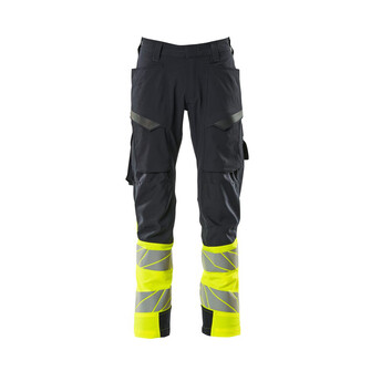 MASCOT® Accel. Safe Hose, Schenkeltaschen, ULTIMATE STRETCH Hose, Der Stretchstoff ist in alle Richtungen elastisch und bietet eine unübertroffene Bewegungsfreiheit, wo nichts spannt oder stört, Der multifunktionelle Stretchstoff kombiniert ein niedriges Gewicht mit sehr hoher Strapazierfähigkeit und ist darüber hinaus wasserabweisend, Ergonomisch geschnittene Hosenbeine, die nach den natürlichen Bewegungen des Körpers geformt wurden, Verstärkung aus CORDURA® (1000 D) an den Knien, Standardmäßig in drei verschiedenen Schrittlängen erhältlich, für die individuell beste Passform und die am besten platzierten Details, Das Produkt ist für Industriewäsche geeignet