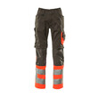 MASCOT® Safe Supreme Leeds Hose, Strapazierfähige, dreifache Kappnähte an den Beinen und im Schritt verlängern die Lebensdauer des Produktes, Die Oberflächenbehandlung macht das Produkt schmutzabweisend und sorgt für hohe Sichtbarkeit, Einfaches Verlängern der Hose um 3cm, durch auftrennen der roten Naht auf der Innenseite