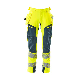 MASCOT® Accel. Safe Hose mit Hängetaschen, ULTIMATE STRETCH Hose, Der Stretchstoff ist in alle Richtungen elastisch und bietet eine unübertroffene Bewegungsfreiheit, wo nichts spannt oder stört, Der multifunktionelle Stretchstoff kombiniert ein niedriges Gewicht mit sehr hoher Strapazierfähigkeit und ist darüber hinaus wasserabweisend, Effektive Belüftung am Bein durch Reißverschluss am Oberschenkel, Hängetaschen mit Kevlar® und CORDURA®-Gewebe Verstärkungen, Abnehmbare Hängetaschen, Zollstocktasche mit Kevlar®-Verstärkungen - besonders widerstandsfähig gegen spitze und scharfe Gegenstände, Knietaschen aus in zwei Richtungen dehnbarem CORDURA®, die zusätzliche Bewegungsfreiheit beim Knien bieten, Die Knietaschen sind höhenverstellbar, so dass der Knieschutz optimal an den Knien platziert ist, Zertifiziert für die Verwendung zusammen mit dem MASCOT-Kniepolstertyp SHORT oder LONG, da die Kniepolstertasche höhenverstellbar ist