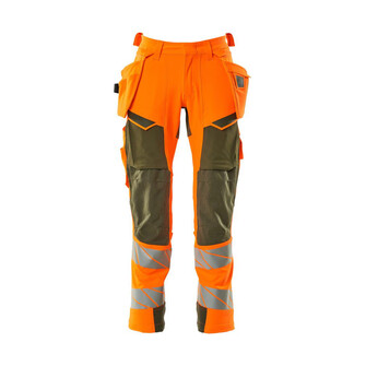 MASCOT® Accel. Safe Hose mit Hängetaschen, ULTIMATE STRETCH Hose, Der Stretchstoff ist in alle Richtungen elastisch und bietet eine unübertroffene Bewegungsfreiheit, wo nichts spannt oder stört, Der multifunktionelle Stretchstoff kombiniert ein niedriges Gewicht mit sehr hoher Strapazierfähigkeit und ist darüber hinaus wasserabweisend, Effektive Belüftung am Bein durch Reißverschluss am Oberschenkel, Hängetaschen mit Kevlar® und CORDURA®-Gewebe Verstärkungen, Abnehmbare Hängetaschen, Zollstocktasche mit Kevlar®-Verstärkungen - besonders widerstandsfähig gegen spitze und scharfe Gegenstände, Knietaschen aus in zwei Richtungen dehnbarem CORDURA®, die zusätzliche Bewegungsfreiheit beim Knien bieten, Die Knietaschen sind höhenverstellbar, so dass der Knieschutz optimal an den Knien platziert ist, Zertifiziert für die Verwendung zusammen mit dem MASCOT-Kniepolstertyp SHORT oder LONG, da die Kniepolstertasche höhenverstellbar ist