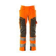MASCOT® Accel. Safe Hose mit Knietaschen, ULTIMATE STRETCH Hose, Der Stretchstoff ist in alle Richtungen elastisch und bietet eine unübertroffene Bewegungsfreiheit, wo nichts spannt oder stört, Der multifunktionelle Stretchstoff kombiniert ein niedriges Gewicht mit sehr hoher Strapazierfähigkeit und ist darüber hinaus wasserabweisend, Ergonomisch geschnittene Hosenbeine, die nach den natürlichen Bewegungen des Körpers geformt wurden, Zollstocktasche mit Kevlar®-Verstärkungen - besonders widerstandsfähig gegen spitze und scharfe Gegenstände, Vorbereitet für Hängetaschen 19450-126, die mit Knöpfen befestigt werden, Effektive Belüftung am Bein durch Reißverschluss am Oberschenkel, Die Knietaschen aus strapazierfähigem CORDURA®-Gewebe sind regulierbar, so dass der Knieschutz immer optimal platziert ist, Zertifiziert für die Verwendung zusammen mit dem MASCOT-Kniepolstertyp SHORT oder LONG, da die Kniepolstertasche höhenverstellbar ist , Das Produkt ist für Industriewäsche geeignet